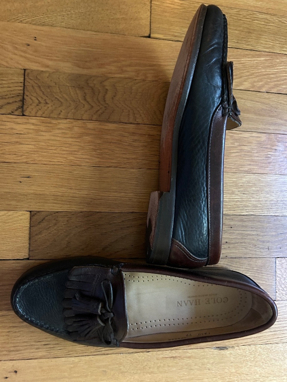 Cole Haan leather loafers 9.6